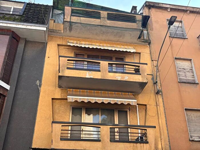 Appartamento trilocale in vendita in Garlasco