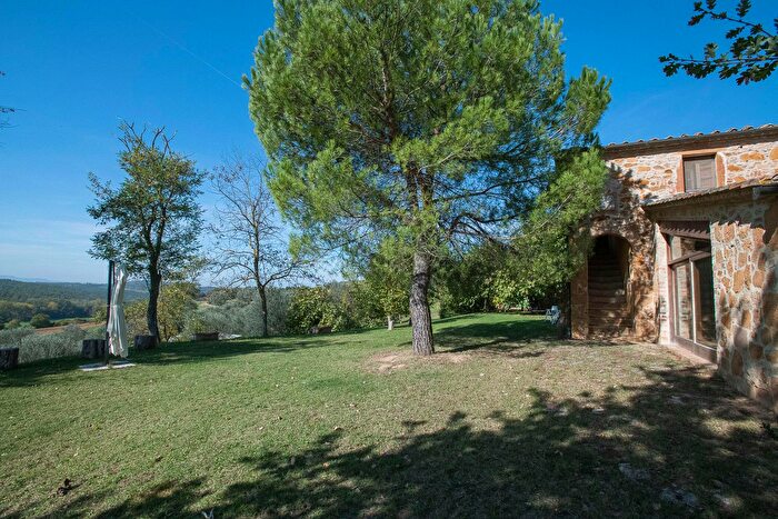 Casa in affitto in Trequanda