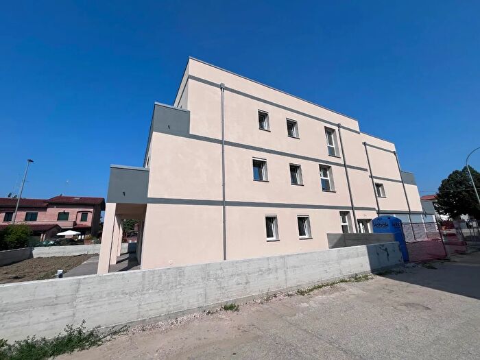 Appartamento quadrilocale in vendita in Copparo