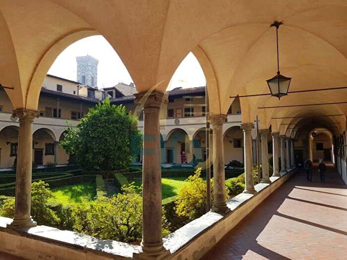 Appartamento trilocale in affitto in Piazza del Mercato Centrale, Duomo, Firenze