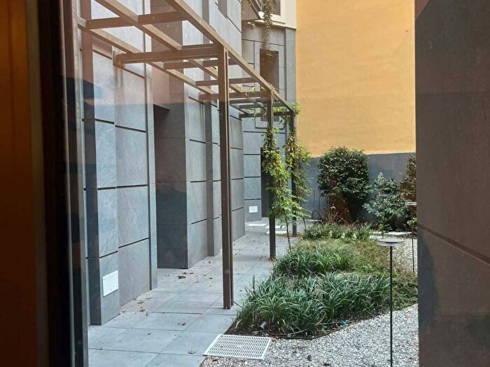 Appartamento bilocale in affitto in Via Ausonio, Corso Genova, Milano