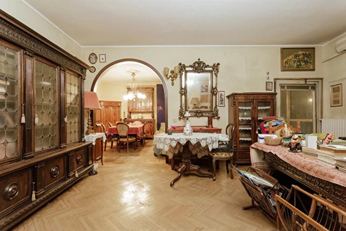 Appartamento con 8 locali in vendita in Via Pio X Padova, Padova