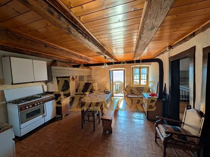 Appartamento quadrilocale in vendita in Crevoladossola