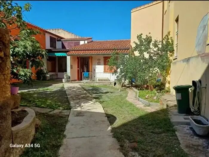 Casa monolocale in vendita in Via Umberto I, Ales
