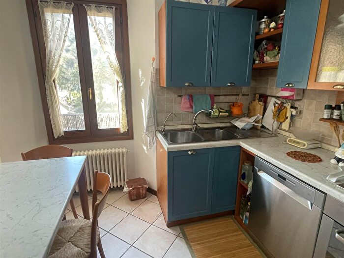 Appartamento con 5 locali in vendita in Dovadola