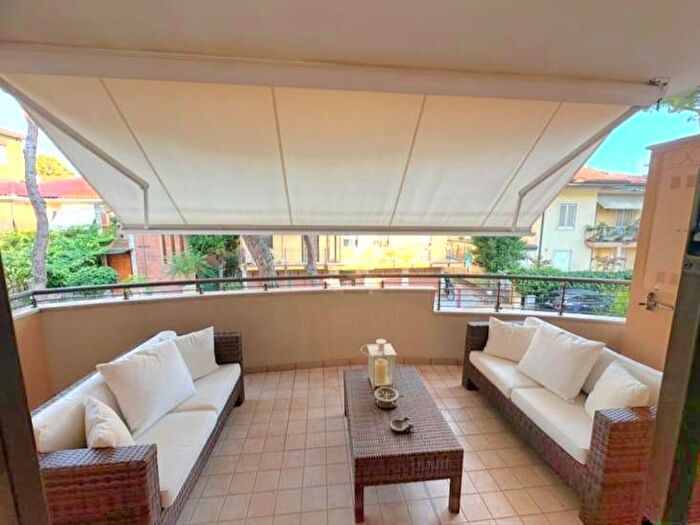 Appartamento trilocale in vendita in Viale Trento, Rimini