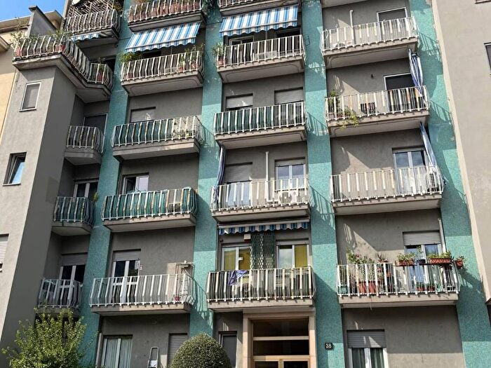 Appartamento bilocale in vendita in Via Taormina, Istria, Milano