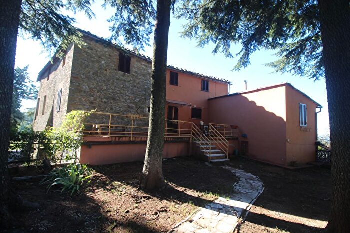 Casa trilocale in vendita in Gaiole In Chianti