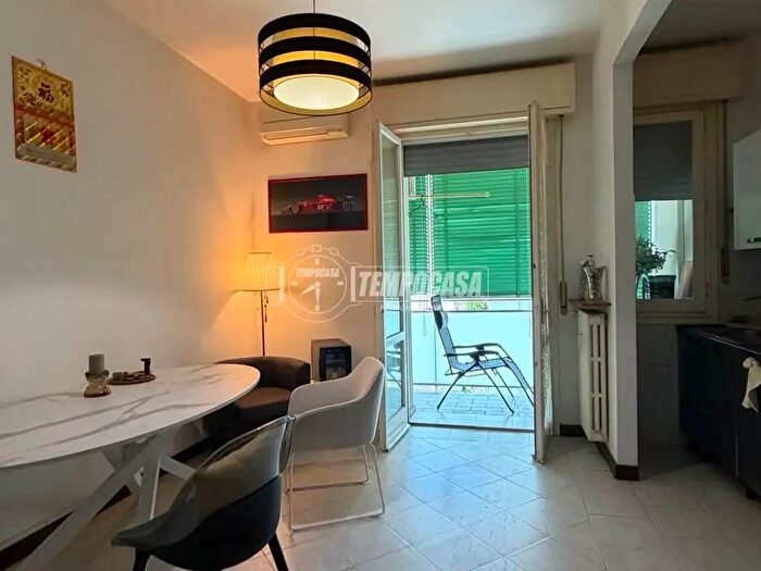Appartamento quadrilocale in vendita in Via Pergolesi, Modena
