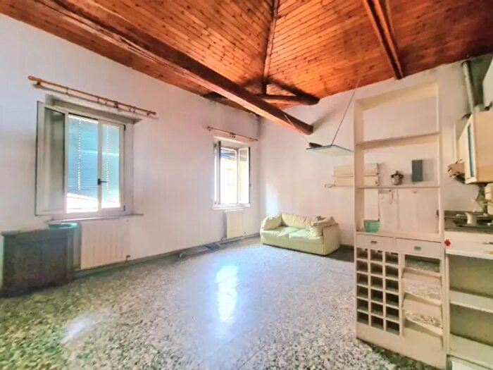 Appartamento trilocale in vendita in Via San Carlo Borromeo, Cerro Maggiore