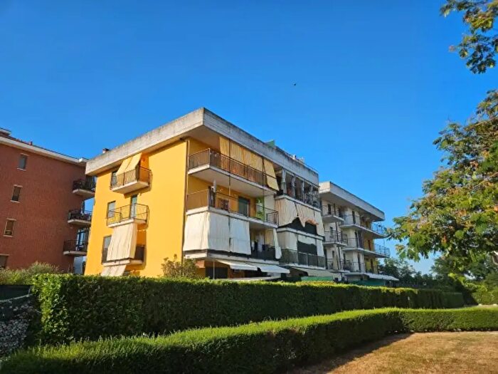 Appartamento trilocale in vendita in Viale Barrilis b, Crescentino