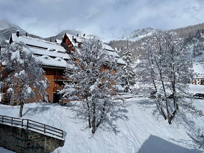 Appartamento trilocale in affitto in Via del Fontanino, Peio Fonti, Peio