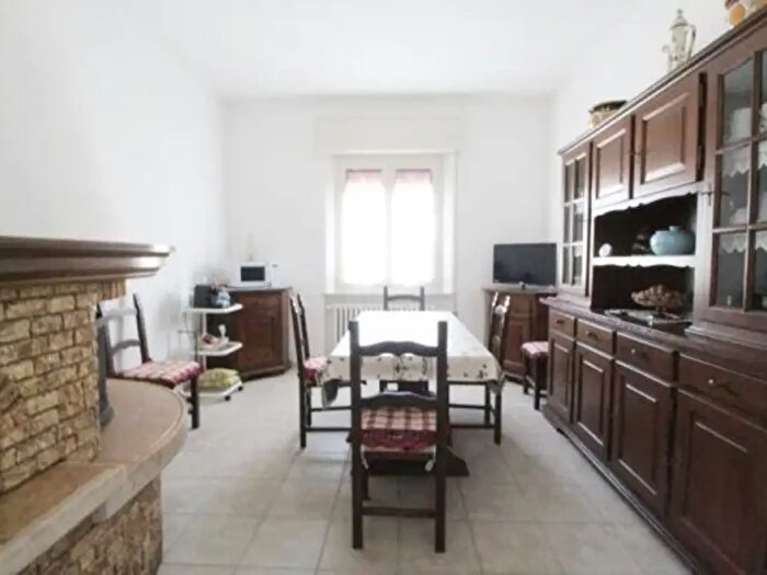 Casa con 6 locali in vendita in Via dei Martiri, Fusignano