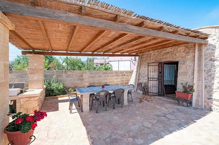 Appartamento monolocale in affitto in Via Carlo Alberto dalla Chiesa, Tricase