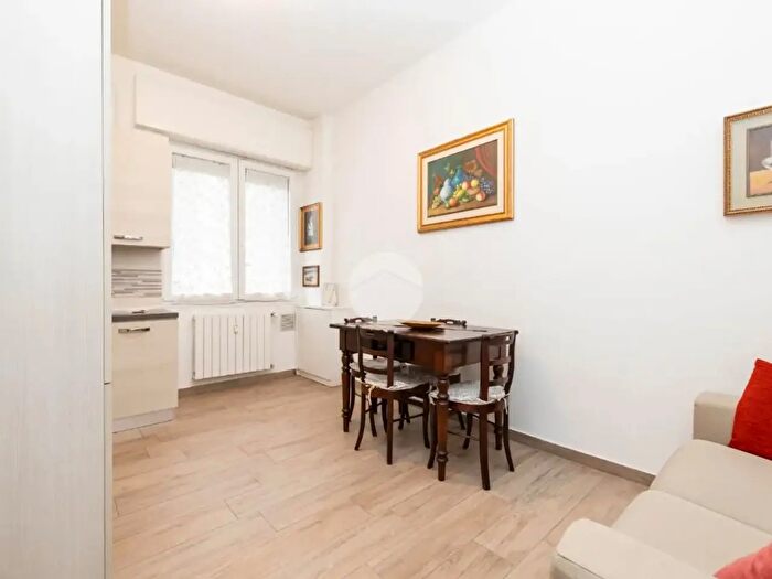 Appartamento bilocale in affitto in Piazza Geremia Bonomelli, Milano