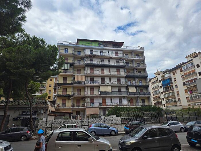 Appartamento bilocale in affitto in Via Rinaldo d'Aquino, Zisa, Palermo