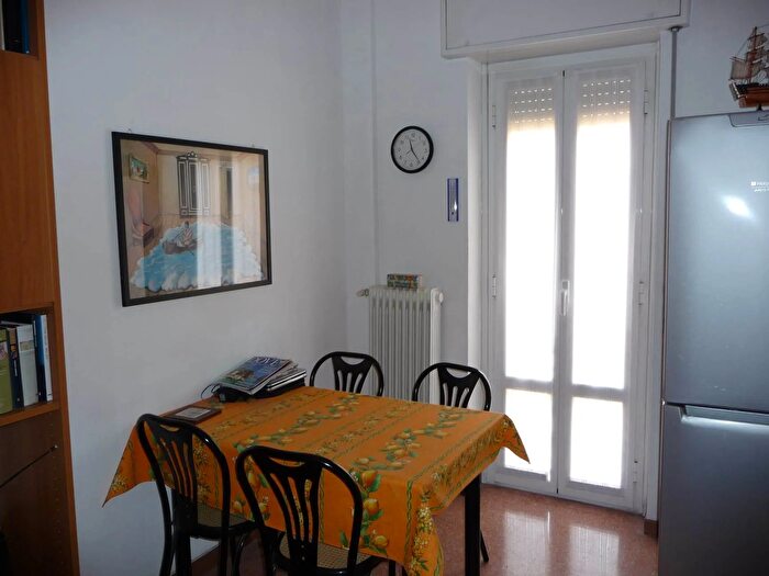 Appartamento trilocale in affitto in Milano