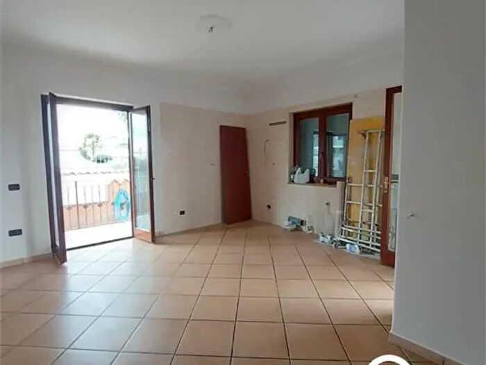 Appartamento bilocale in affitto in Caivano