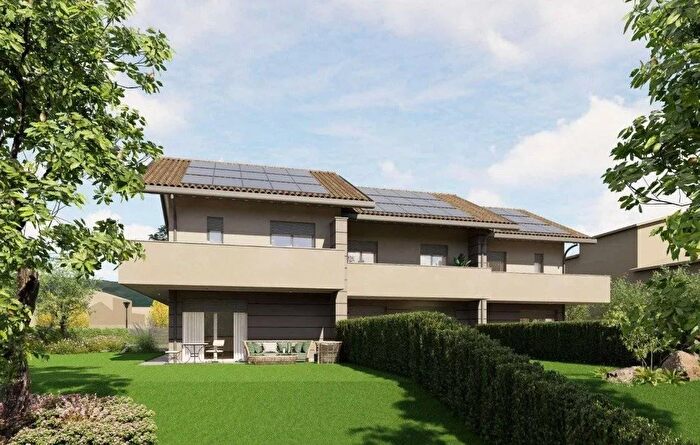 Case in Vendita e in Affitto - 3