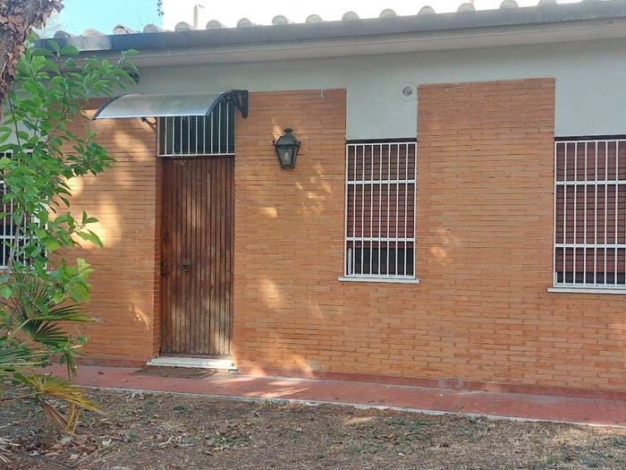 Casa bilocale in affitto in Via Menofilo, Quarto Miglio, Roma