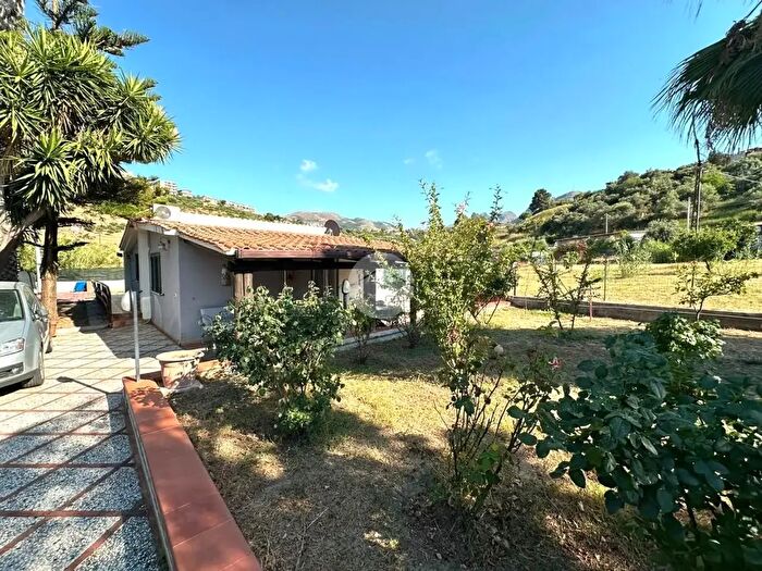 Casa trilocale in vendita in Strada Dagale Cavallaro, Casteldaccia