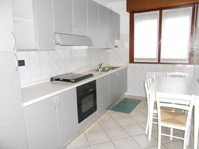 Appartamento bilocale in affitto in Via Pizzo Recastello, Celadina Boccaleone, Bergamo