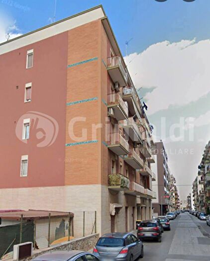 Appartamento trilocale in vendita in Via Andria, Trani