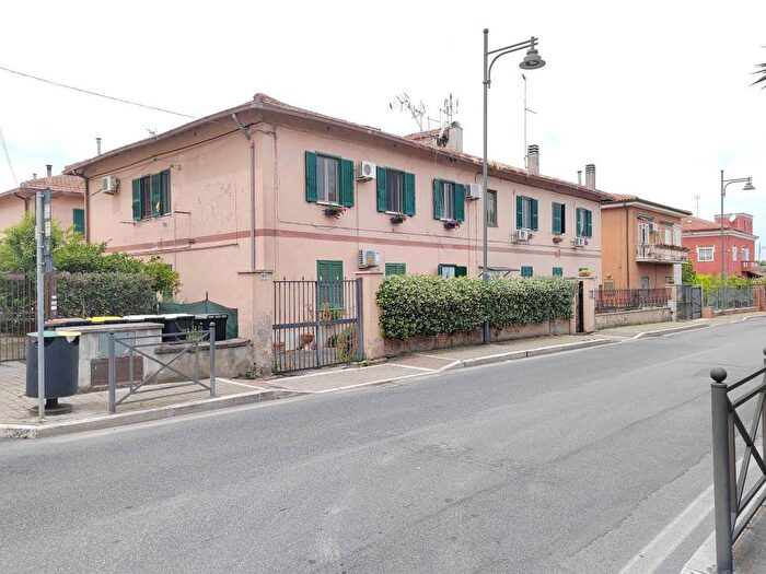 Appartamento bilocale in affitto in Via della Folgarella, Ciampino