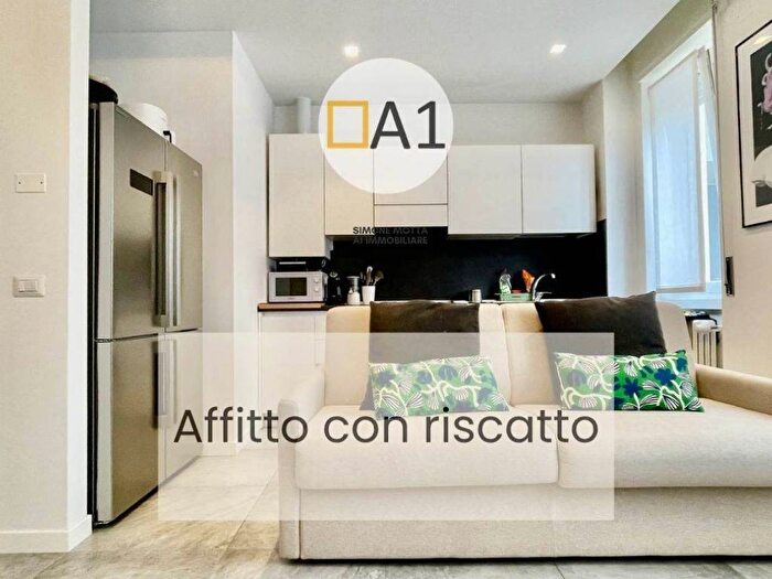 Appartamento trilocale in affitto in via aureggi, Centro, Lentate sul Seveso