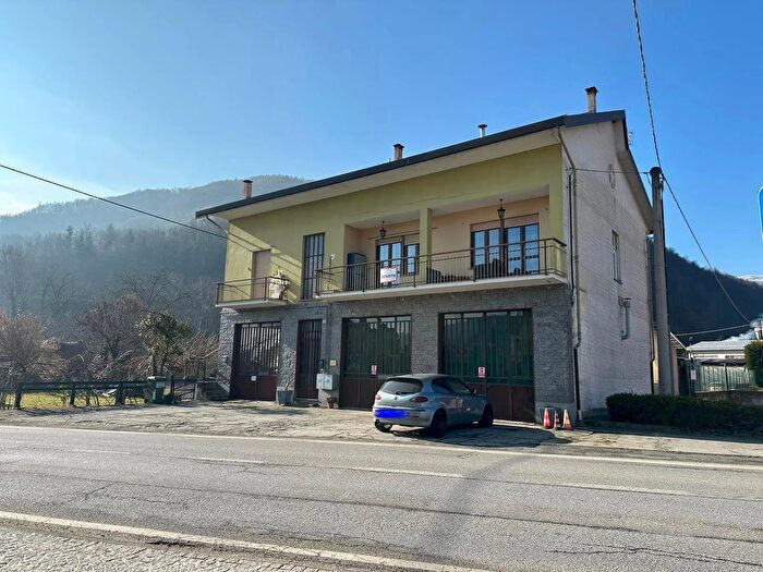 Appartamento quadrilocale in vendita in Via Provinciale, Brossasco