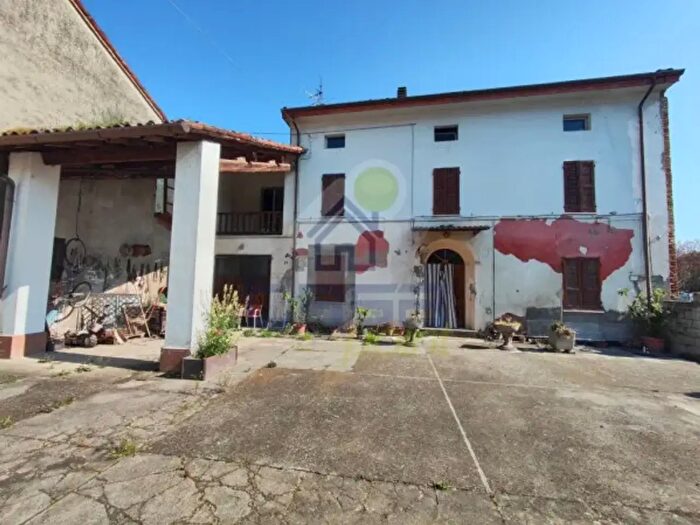 Casa con 6 locali in vendita in Via Roma, Motta Baluffi