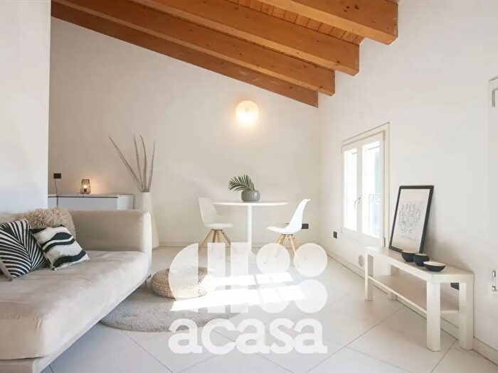 Appartamento quadrilocale in vendita in Via Marino Moretti, Cesenatico