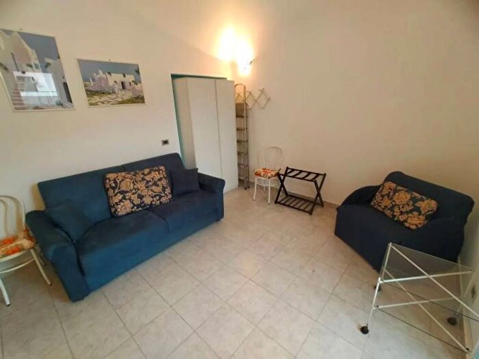 Appartamento bilocale in affitto in Via Antonio Ricciardi, Centro, Loano