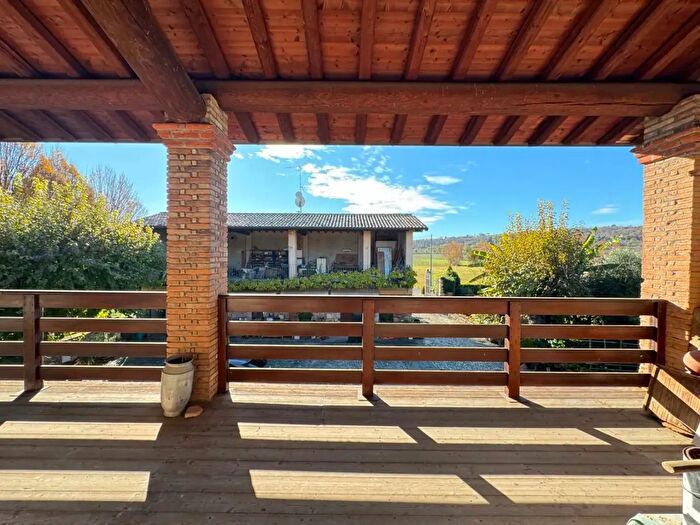 Casa con 10 locali in vendita in Via Nespolo, Adro