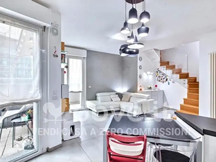 Appartamento trilocale in vendita in Via Giacomo Manzú, Milano