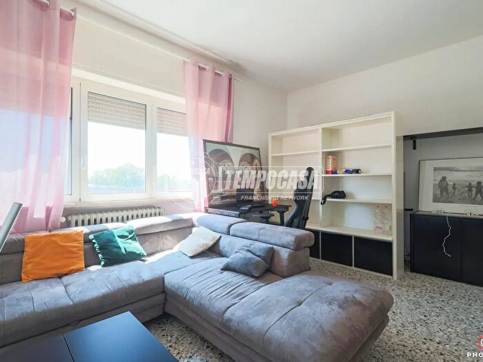 Appartamento quadrilocale in vendita in Via Trieste, Ravenna