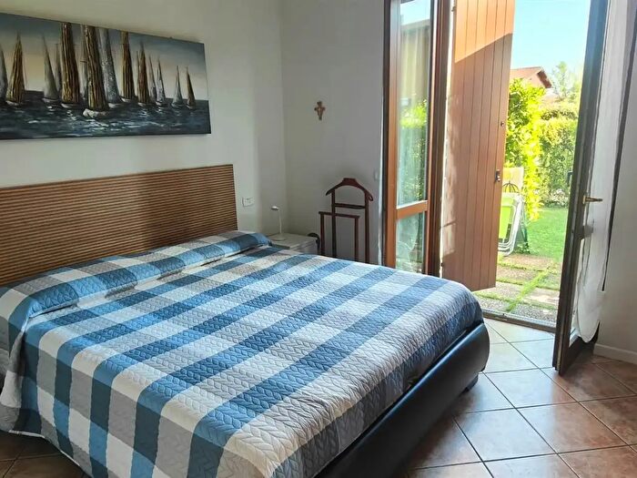 Appartamento bilocale in affitto in Via Giulio Cesare, Desenzano Del Garda