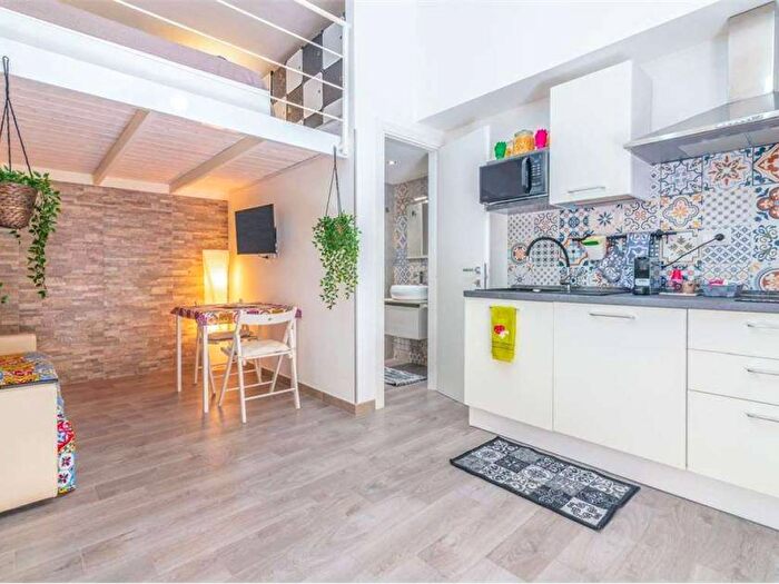 Appartamento bilocale in affitto in Via Silvio Pellico, Umberto Ermocrate, Siracusa