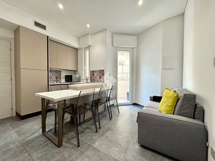 Appartamento trilocale in vendita in Via Don Piccagli, Alassio