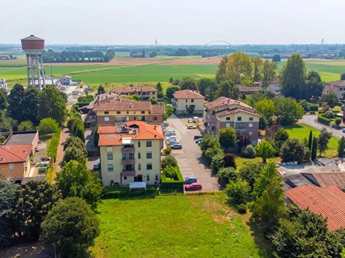 Appartamento bilocale in vendita in Via Cola di Rienzo, Reggio Emilia