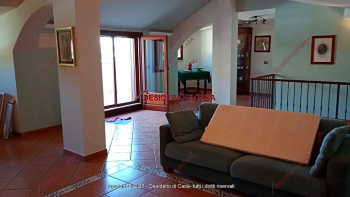 Appartamento con 10 locali in vendita in Piazzale Vittorio Veneto San Cipirello Pa Italia, San Cipirello