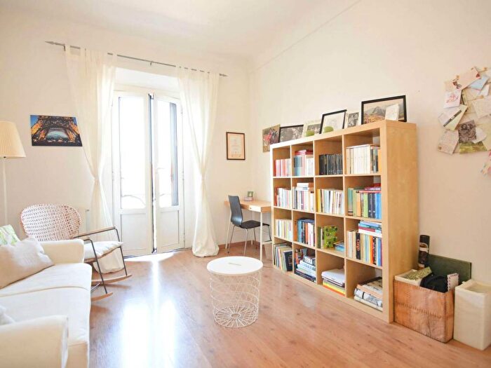 Appartamento bilocale in affitto in via Della Commenda, Quadronno Crocetta, Milano