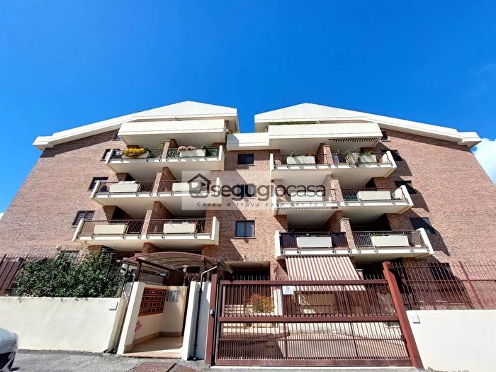 Appartamento bilocale in vendita in Roma