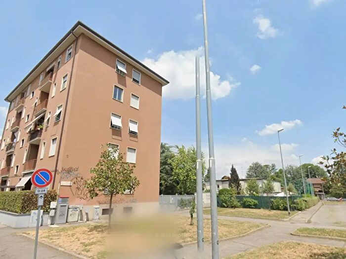 Appartamento trilocale in affitto in Via Pitagora, Monza