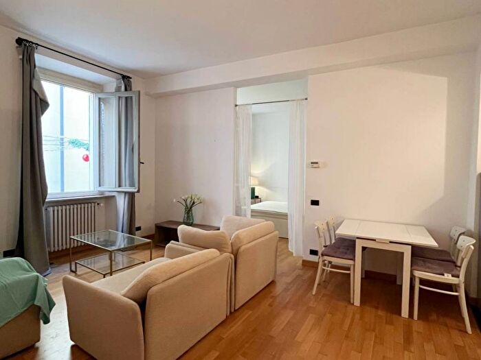 Appartamento bilocale in affitto in Via Indipendenza, Centro Storico, Como