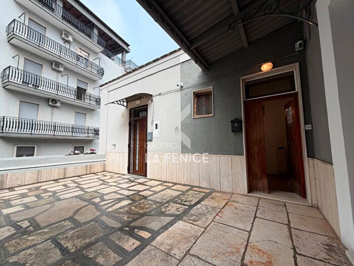 Casa trilocale in vendita in Corso dei Mille, Martina Franca