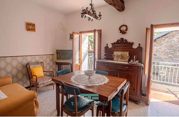 Appartamento monolocale in vendita in Dumenza