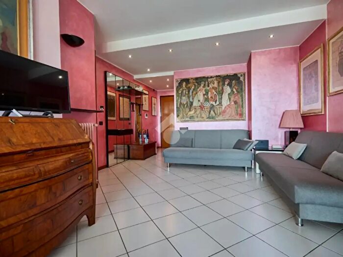 Appartamento bilocale in vendita in Via F Corridoni, Bergamo