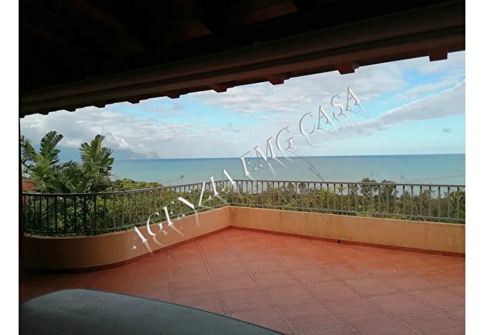 Casa in vendita in Via Atlantide Alcamo Trapani Sicilia Italia, Alcamo