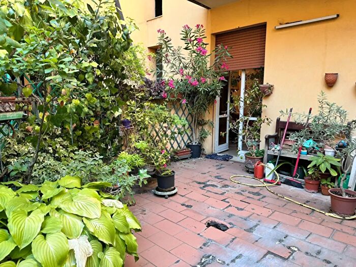 Appartamento quadrilocale in vendita in Via M Calari, Bologna